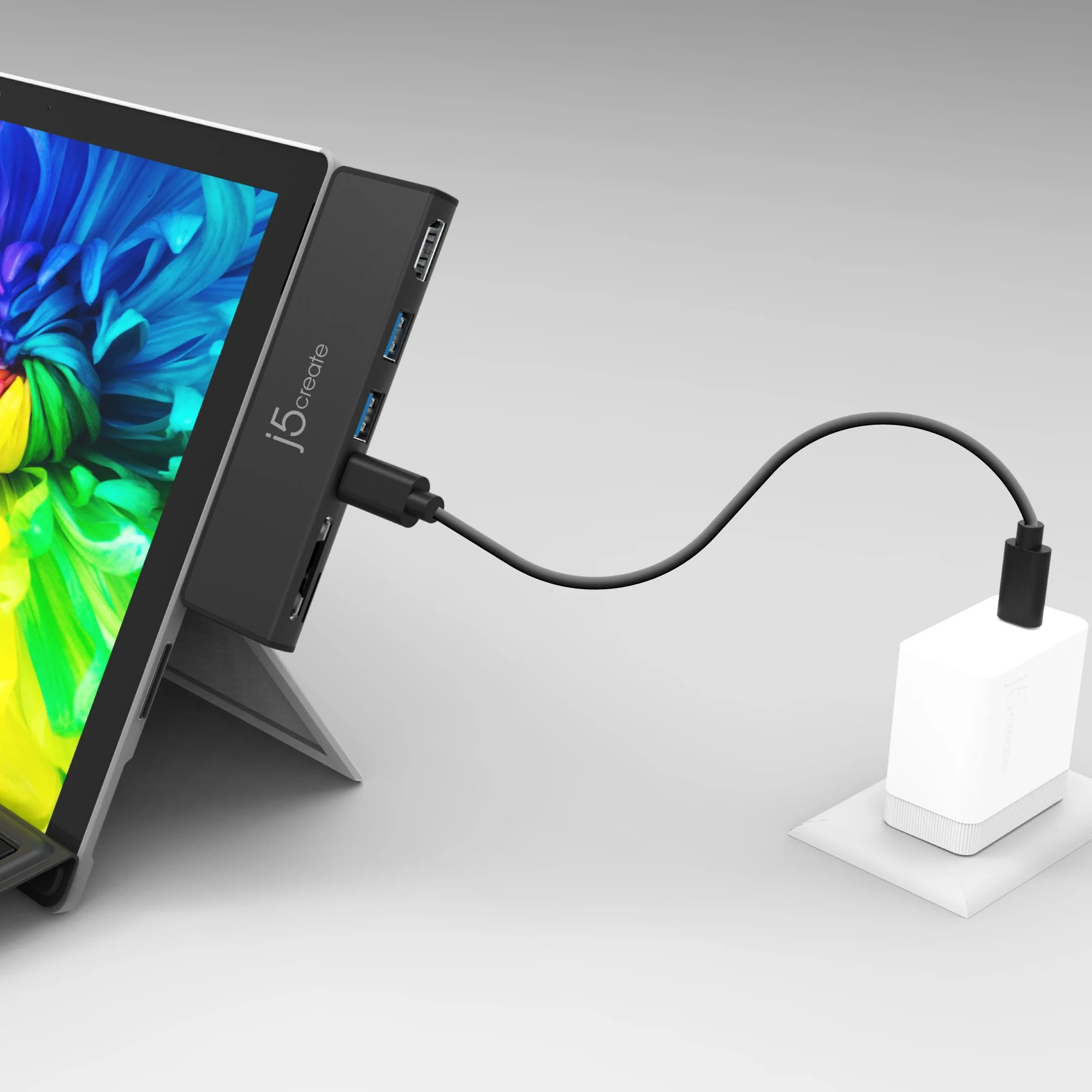 JCD324 ULTRADRIVEMINIDOCK™ for Surface™ Pro 7 - Image 6
