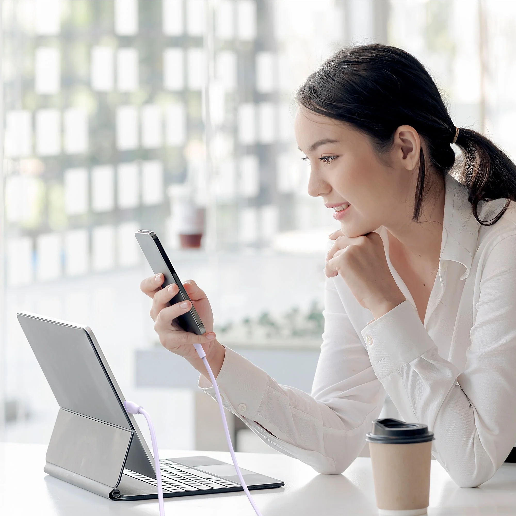 JUCX17 USB-C® 60W Liquid Silicone Fast Charging Cable - Image 14