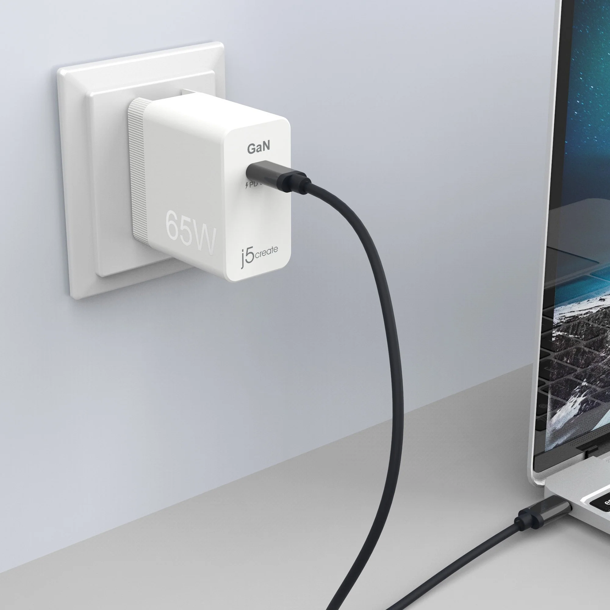 JUP1365 65W GaN PD USB-C™ Mini Charger - Image 6