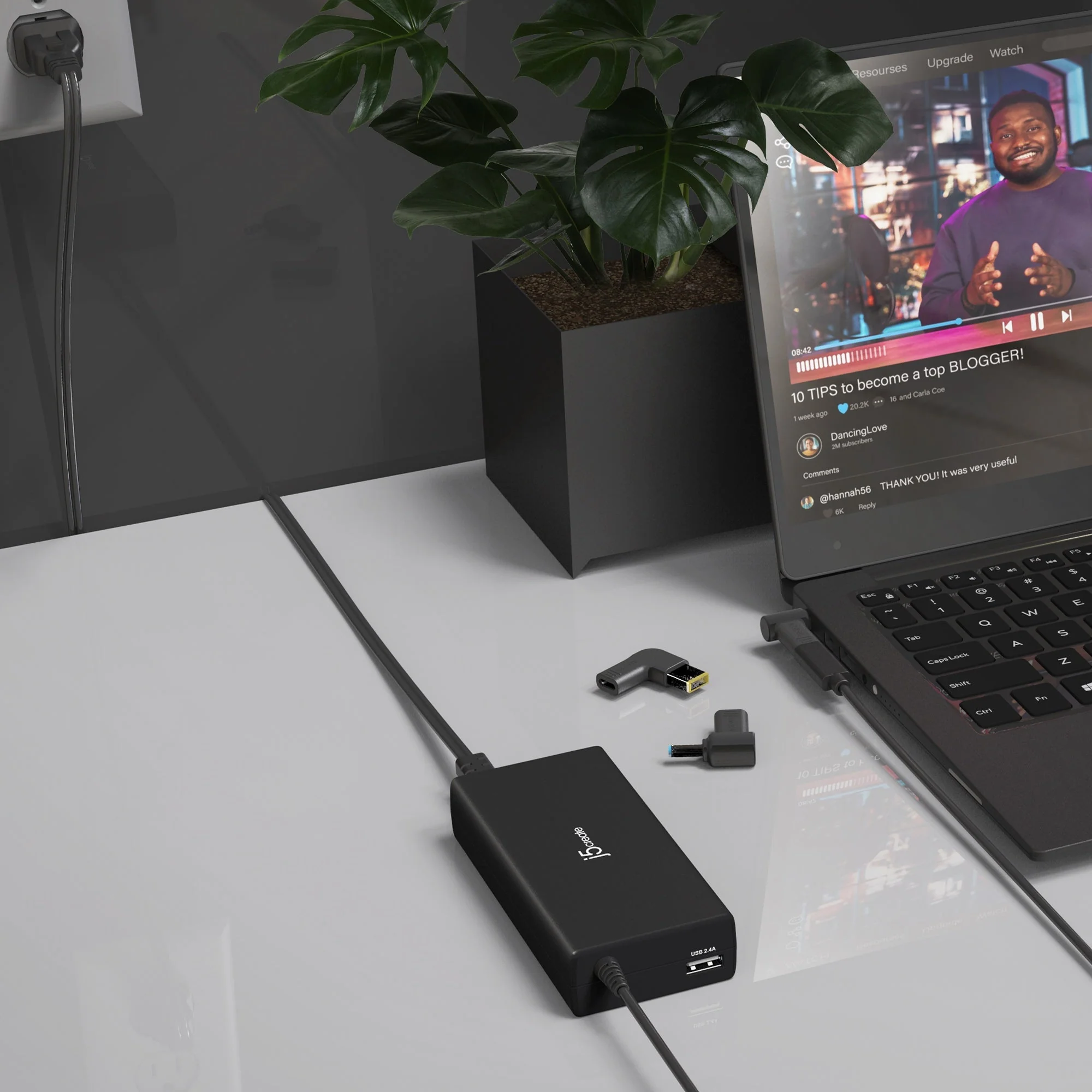 JUP2290DC 100W PD USB-C® Super Charger with 6 Types of DC Connector - Image 6