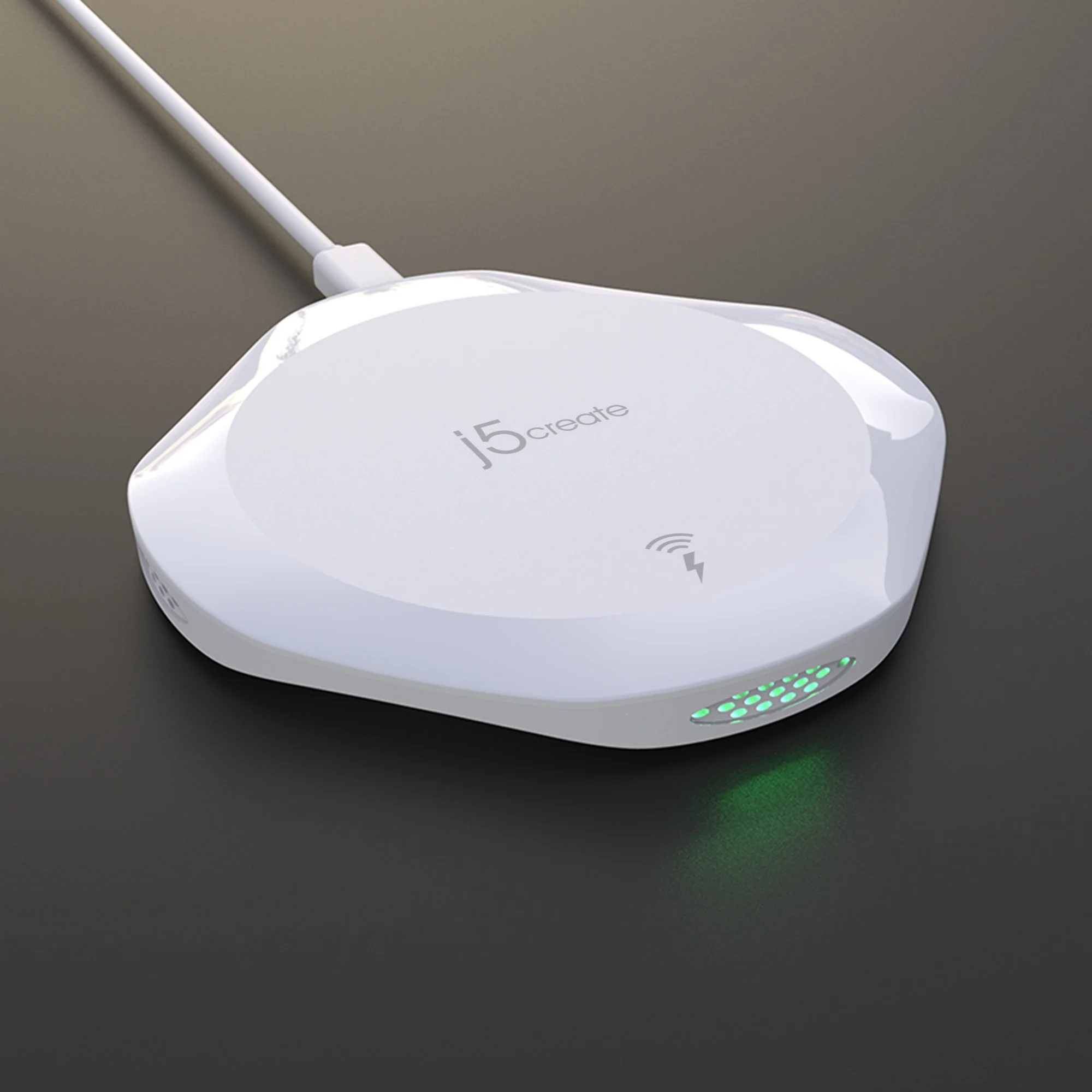 JUPW1103NP Mightywave™ 10W Fast Wireless Charger with Heat Dissipation - Image 4